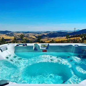  Séjour à la ferme Montesoprano Agriturismo - - Spa - Gym -camping -